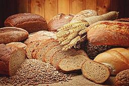 Refranes sobre el pan y el hambre