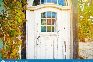 A casa vieja, puertas nuevas.