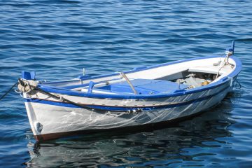 Arco a poniente, amarra la barca y vente.