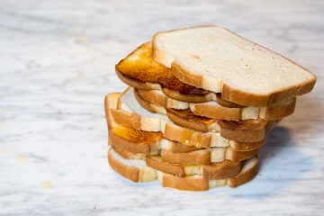 Pan con pan, comida de bobos.