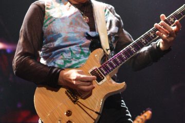 Carlos Santana